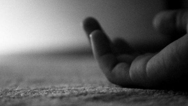 hanging-suicide_1573843521